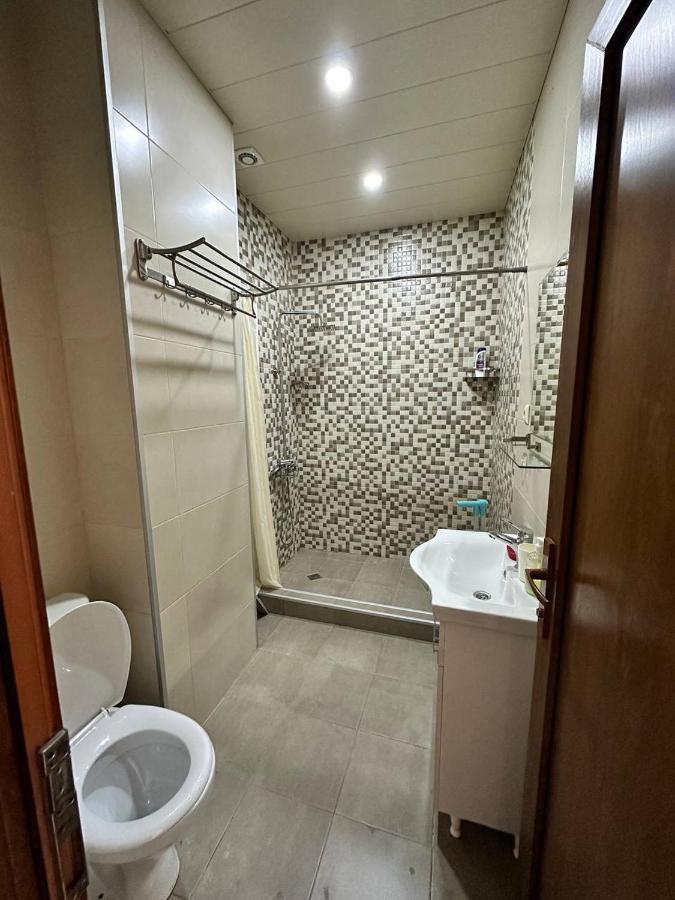 Apartment 7 Батуми Екстериор снимка